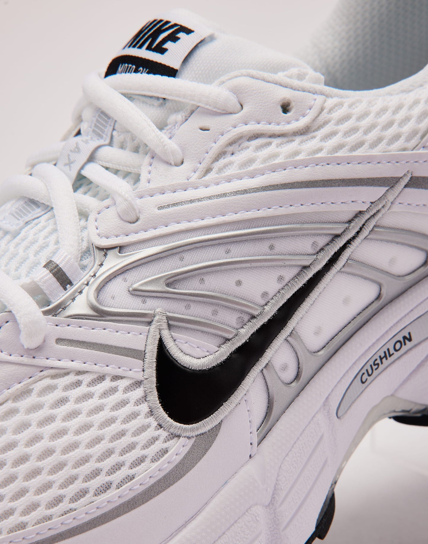 Nike Air Max Moto 2K