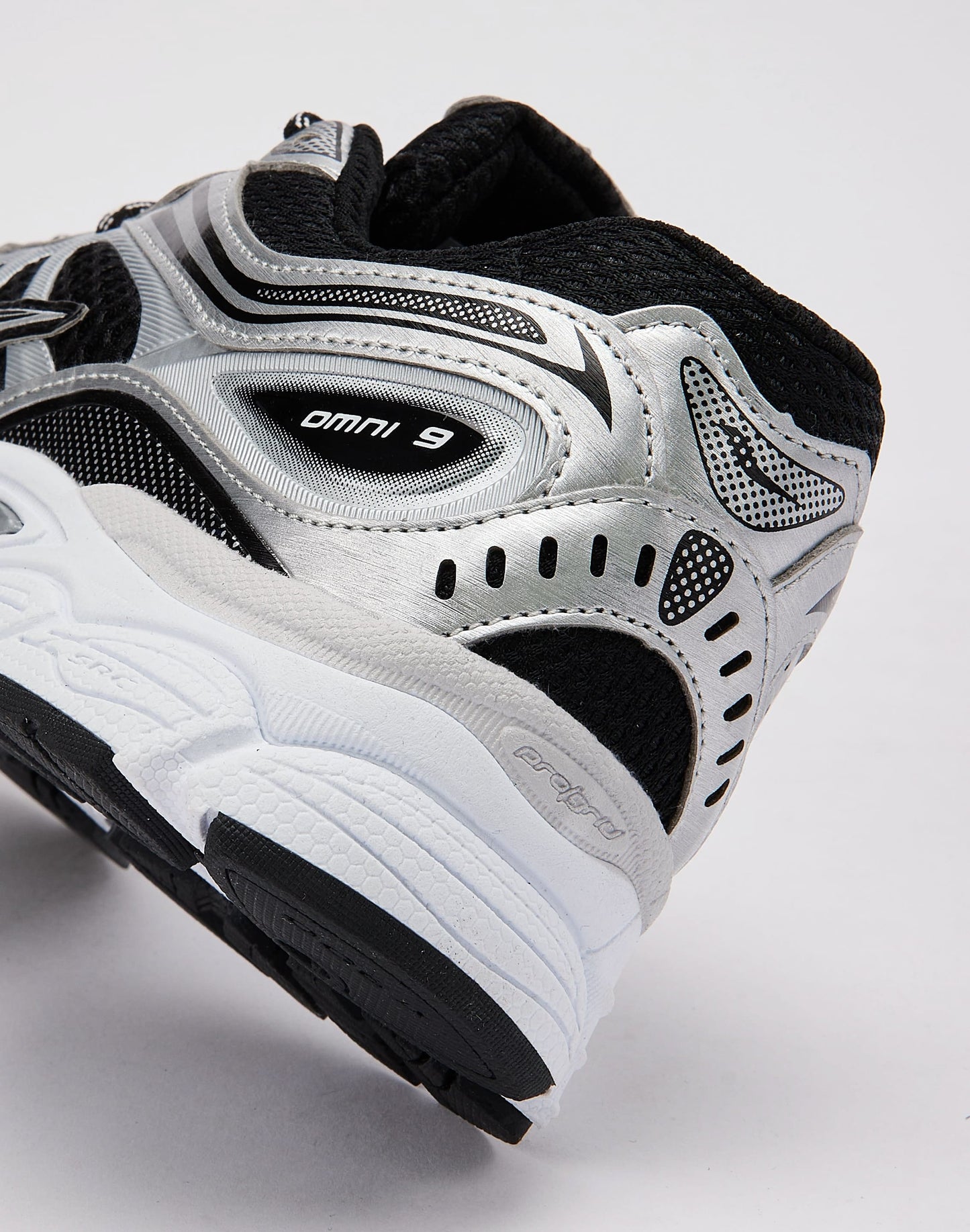 Saucony Omni 9 Grade-School