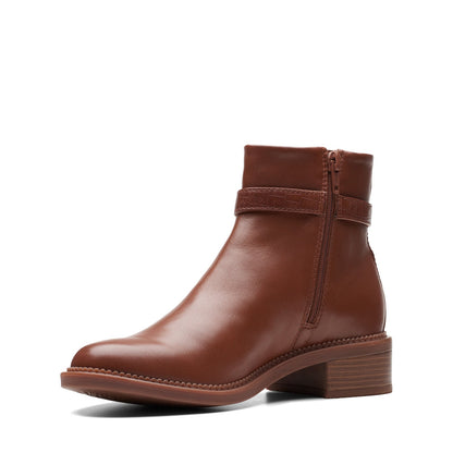 Clarks Maye Grace 26174350 Womens Brown Leather Zipper Ankle & Booties Boots