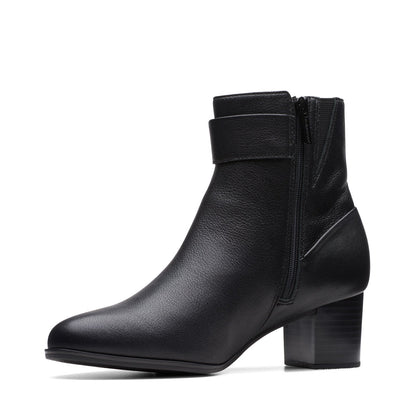 Clarks Loken Zip Waterproof 26174964 Womens Black Wide Ankle & Booties Boots
