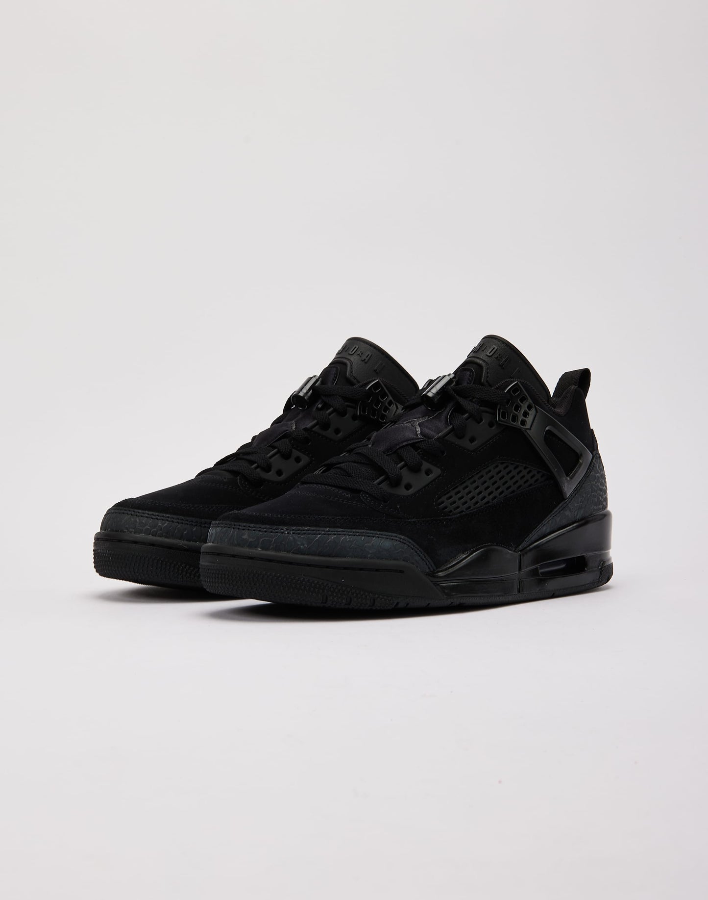 Jordan Spizike Low