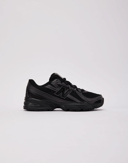 New Balance  740 Grade-School