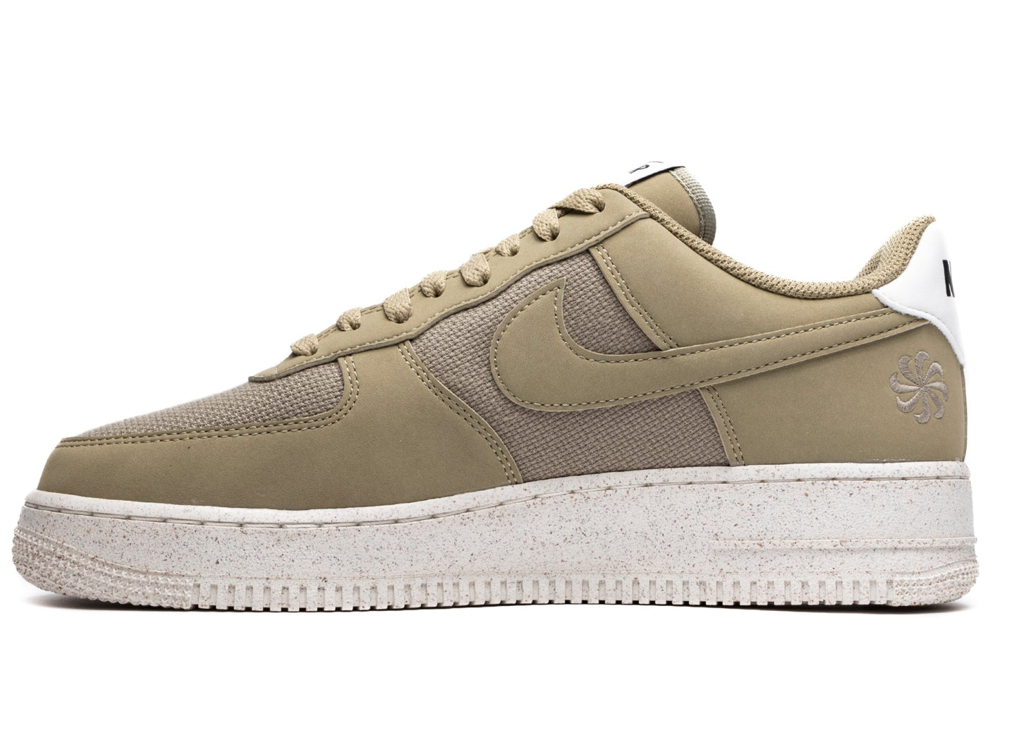 Nike Air Force 1 '07 LV8