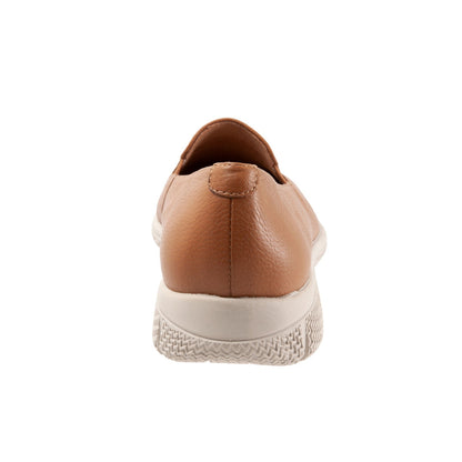 Trotters Universal T2110-215 Womens Brown Wide Leather Loafer Flats Shoes