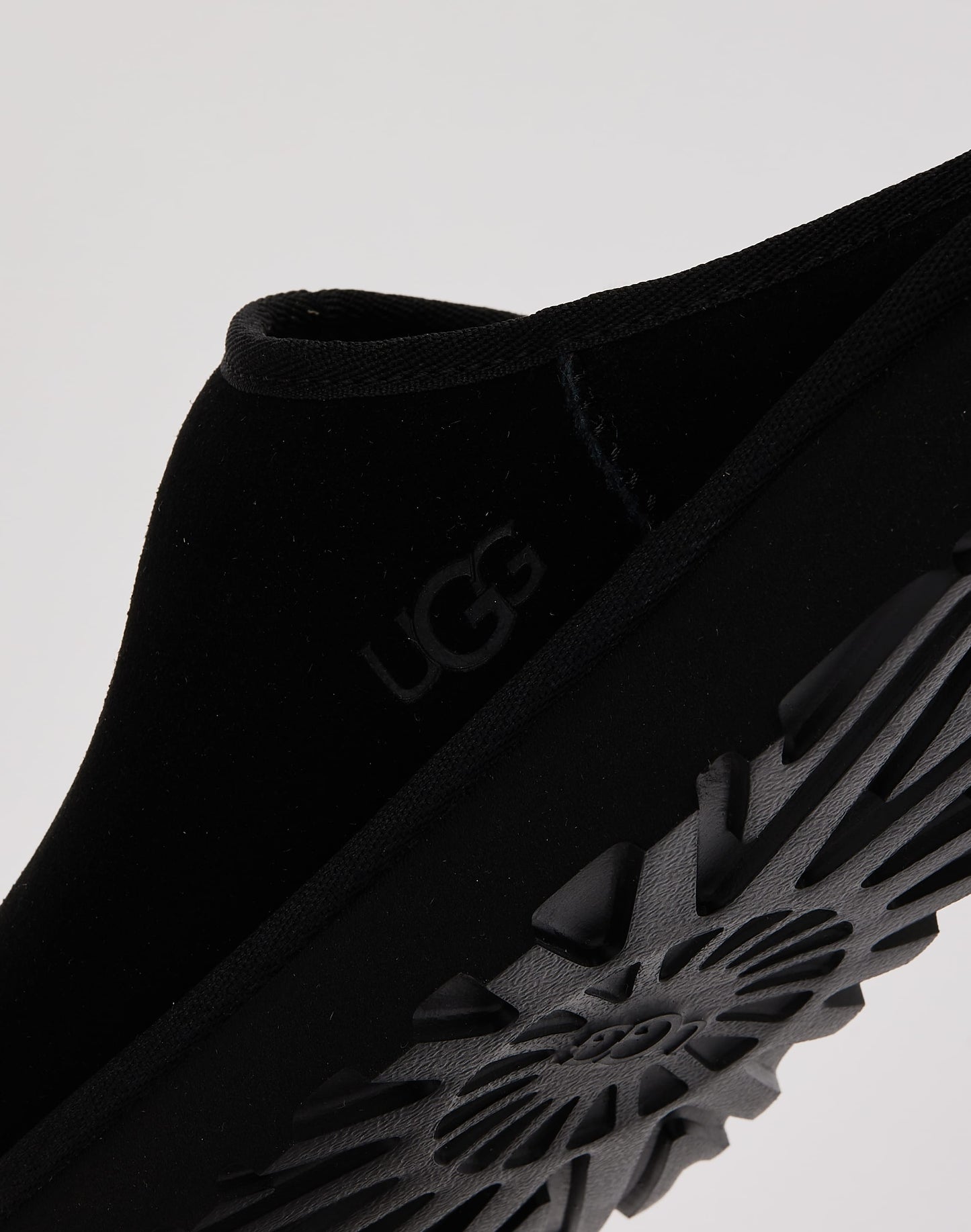 UGG Classic Slip-On