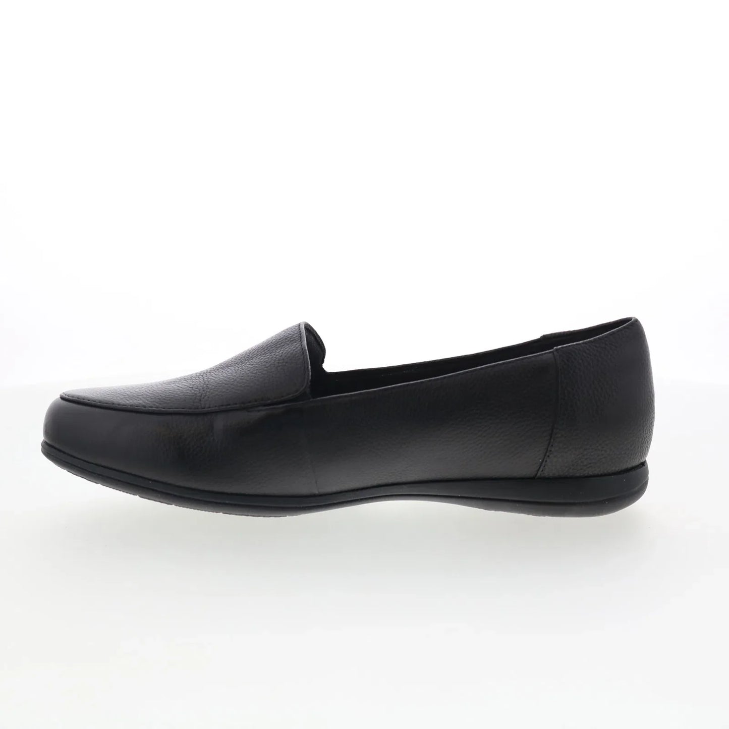 Trotters Deanna T2055-001 Womens Black Leather Slip On Loafer Flats Shoes
