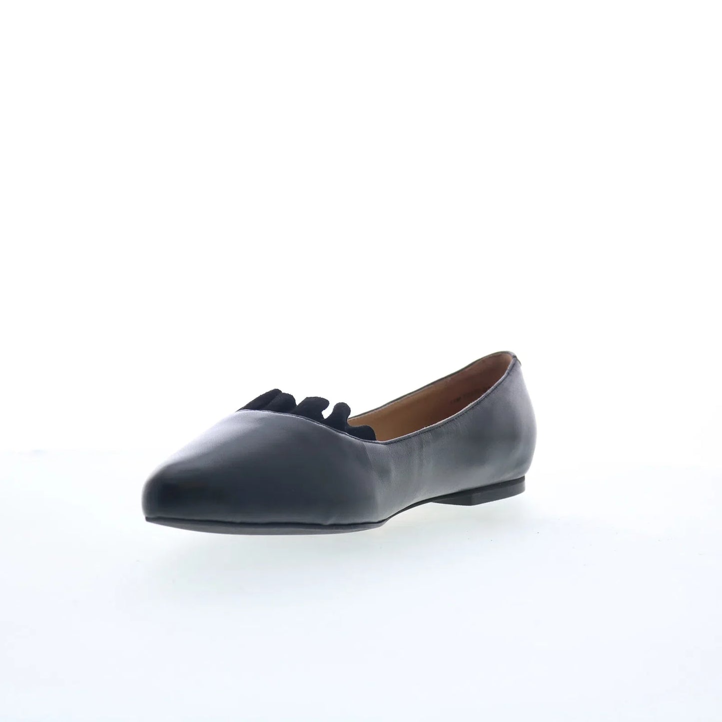Trotters Elsie T2357-001 Womens Black Leather Slip On Ballet Flats Shoes