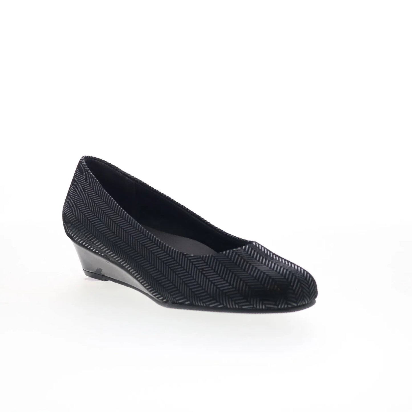 Trotters Lauren T1110-001 Womens Black Leather Slip On Loafer Flats Shoes