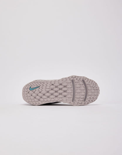 Nike Ava Rover Grade-School