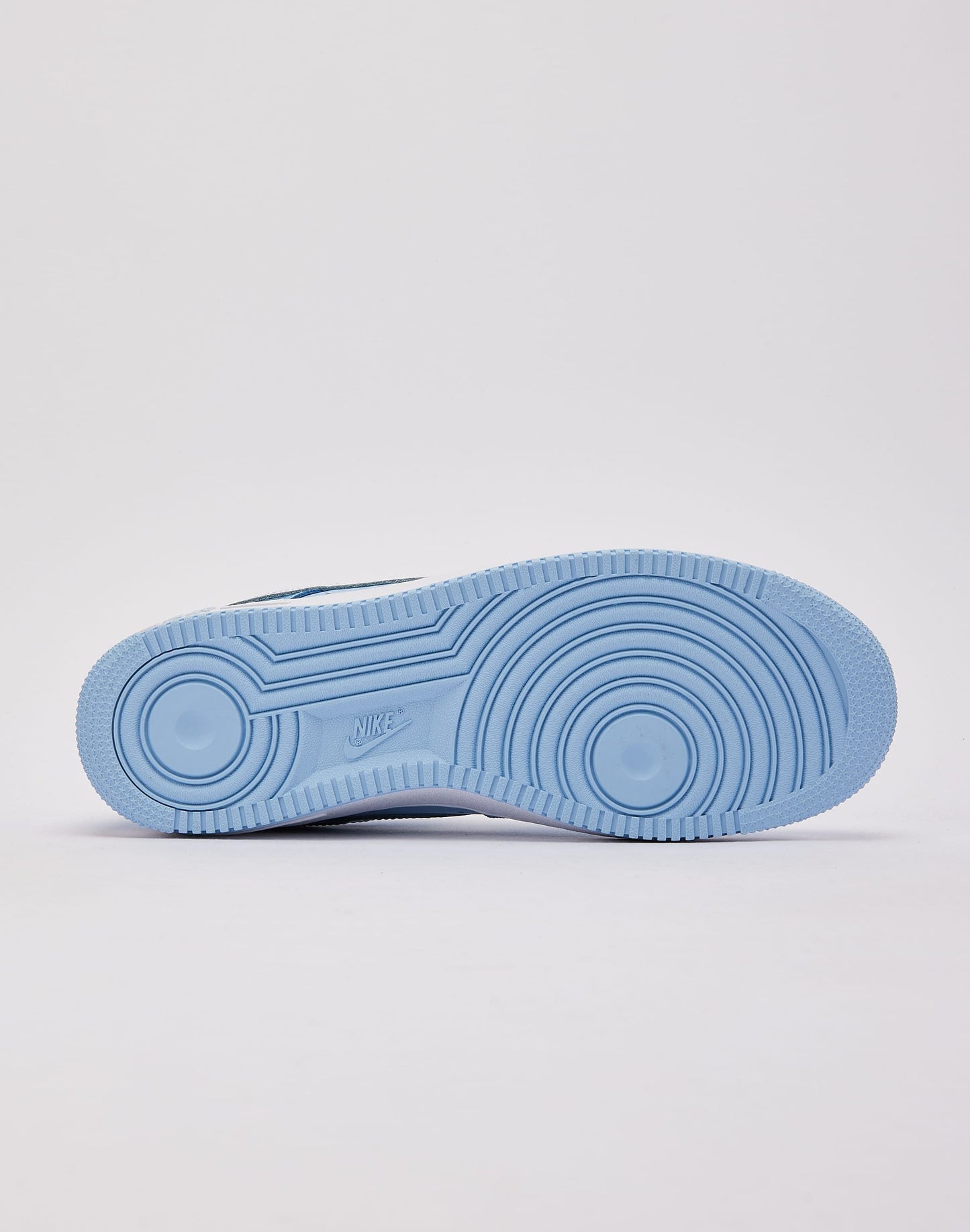 Nike Air Force 1 Low '07 LV8