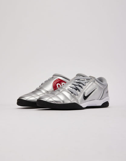 Nike Total 90