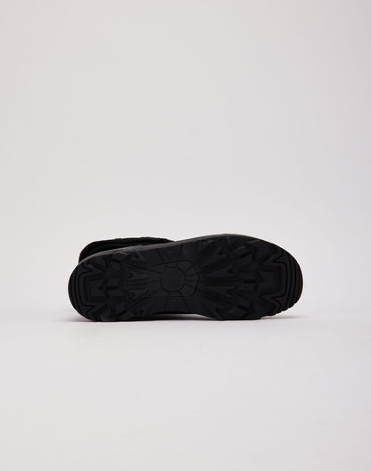 UGG Adirondack Boot XXV Grade-School