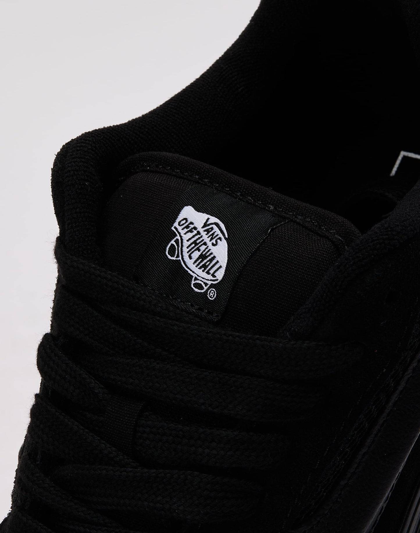Vans Knu Skool